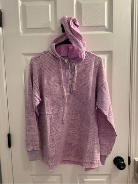 Zenana gauze Light Purple Hooded Pullover Shirt *NWOT* size: small